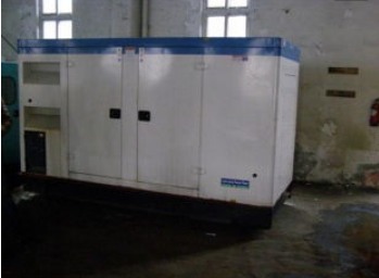 德化康明斯150kw大型柴油二手发电机组